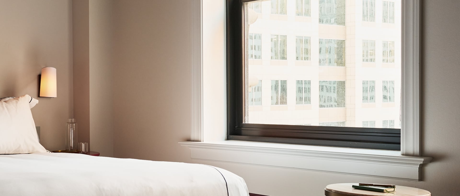 Fidelity Cleveland Queen Room