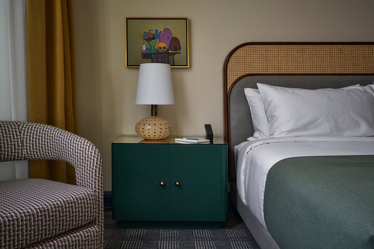 King Night Stand 2 Large