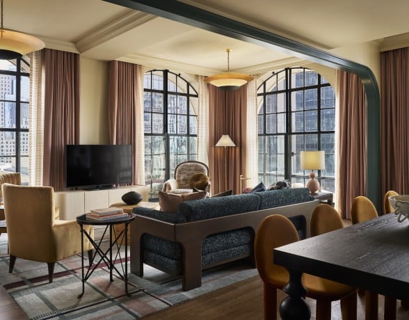 Alice Presidential Suite at Cincinnati's Fidelity Hotel